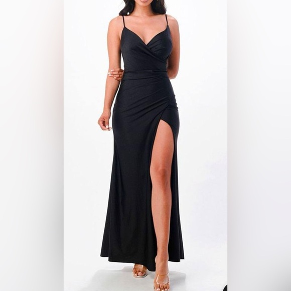 La Scala Long Dress Pleated Spaghetti Strap Side Leg Slit Size Small - Picture 1 of 9